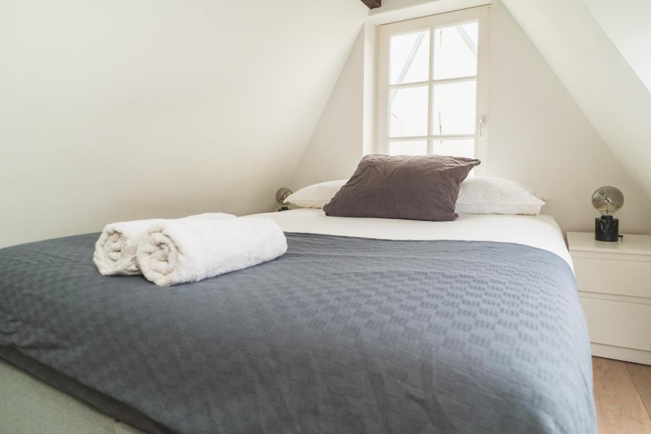 Tiny Attic On The Herengracht, Private Room アムステルダム エクステリア 写真